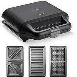 3-in-1 Concept SV3054 700 Watt sandwich toaster  black